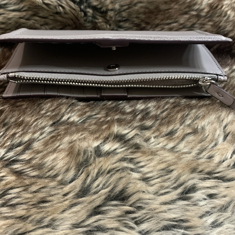 Kate Spade Pewter Grey Wallet-NWOT - Picture 2 of 12